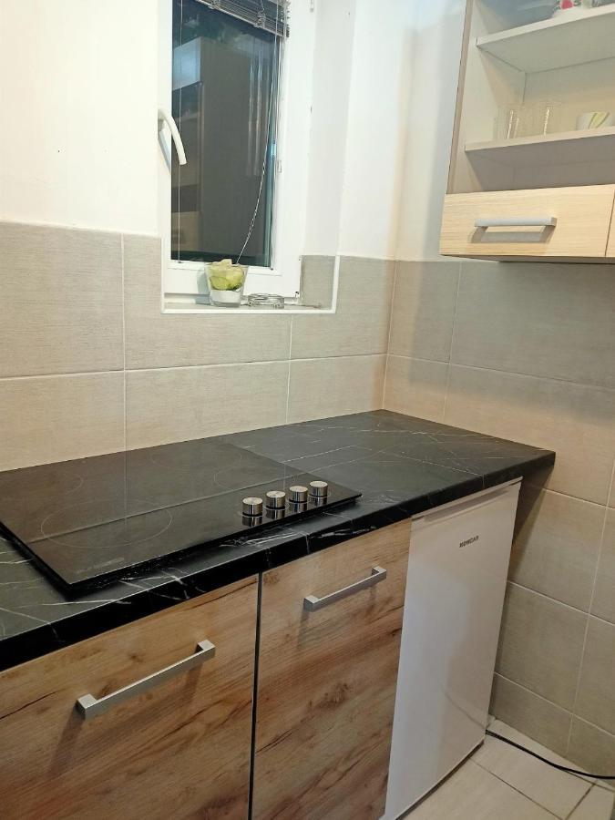 Ema Lux - Zgrada Panorama Apartment โซโคบานยา ภายนอก รูปภาพ