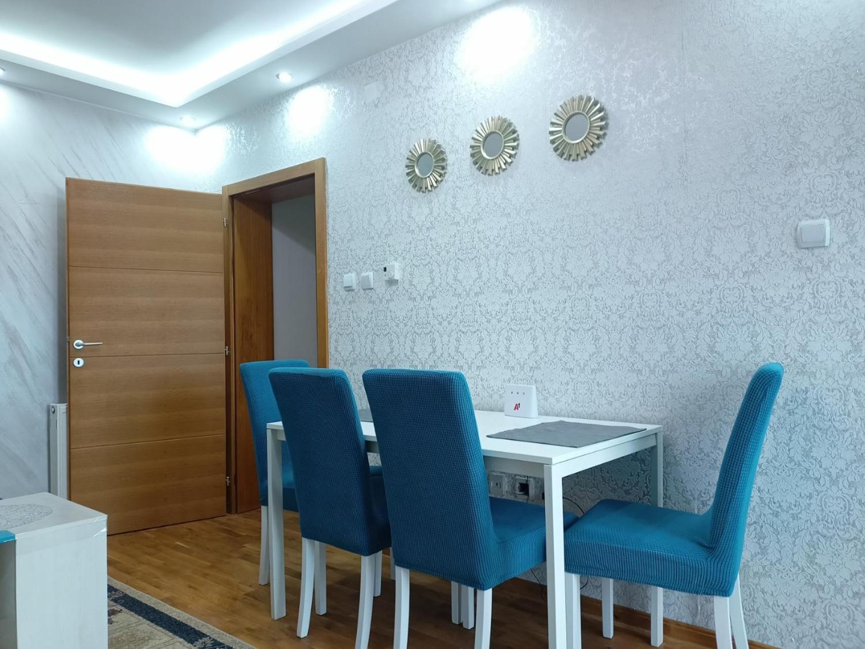 Ema Lux - Zgrada Panorama Apartment โซโคบานยา ภายนอก รูปภาพ