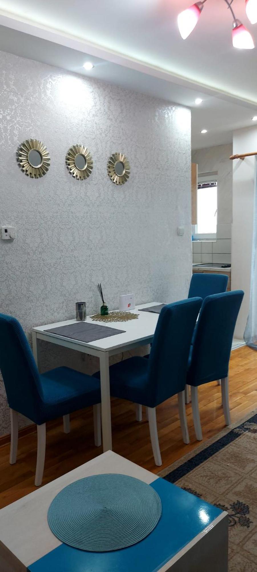 Ema Lux - Zgrada Panorama Apartment โซโคบานยา ภายนอก รูปภาพ